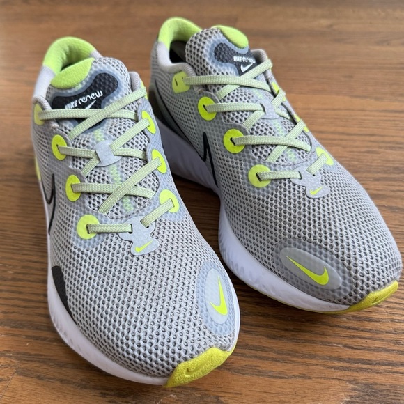 Nike Renew Run 'Grey Fog Volt' Men’s Running Shoes Size 11.5 - Picture 13 of 16